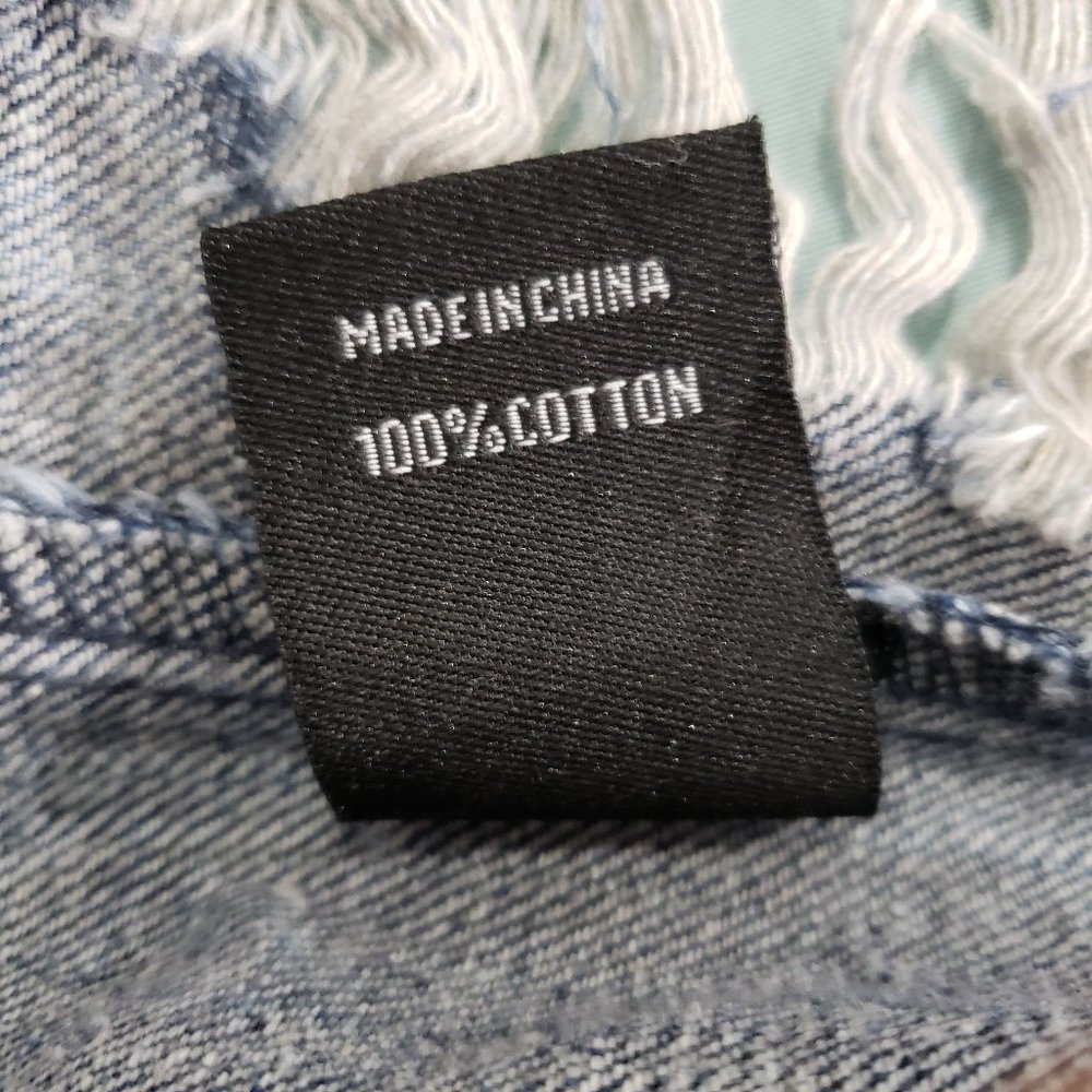 Thrill Destroyed Denim Jacket Size M - image 3